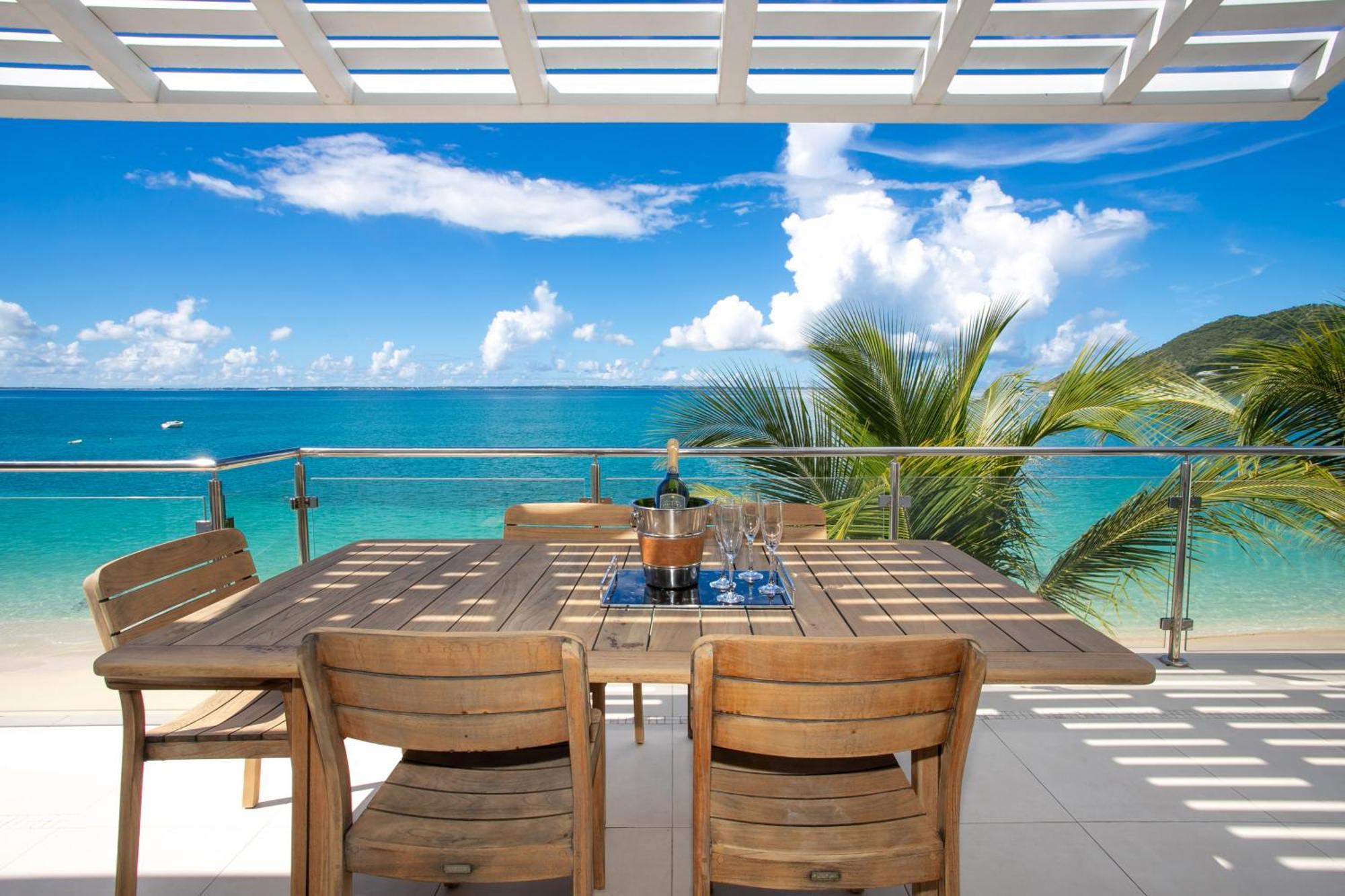 غراند كيس Bleu Emeraude Hotel المظهر الخارجي الصورة